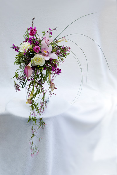 modern cascade bridal bouquet